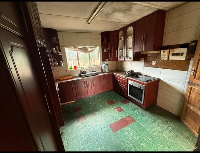 3 BEDROOM HOUSE FOR SALE IN VANDERBIJLPARK CW 6